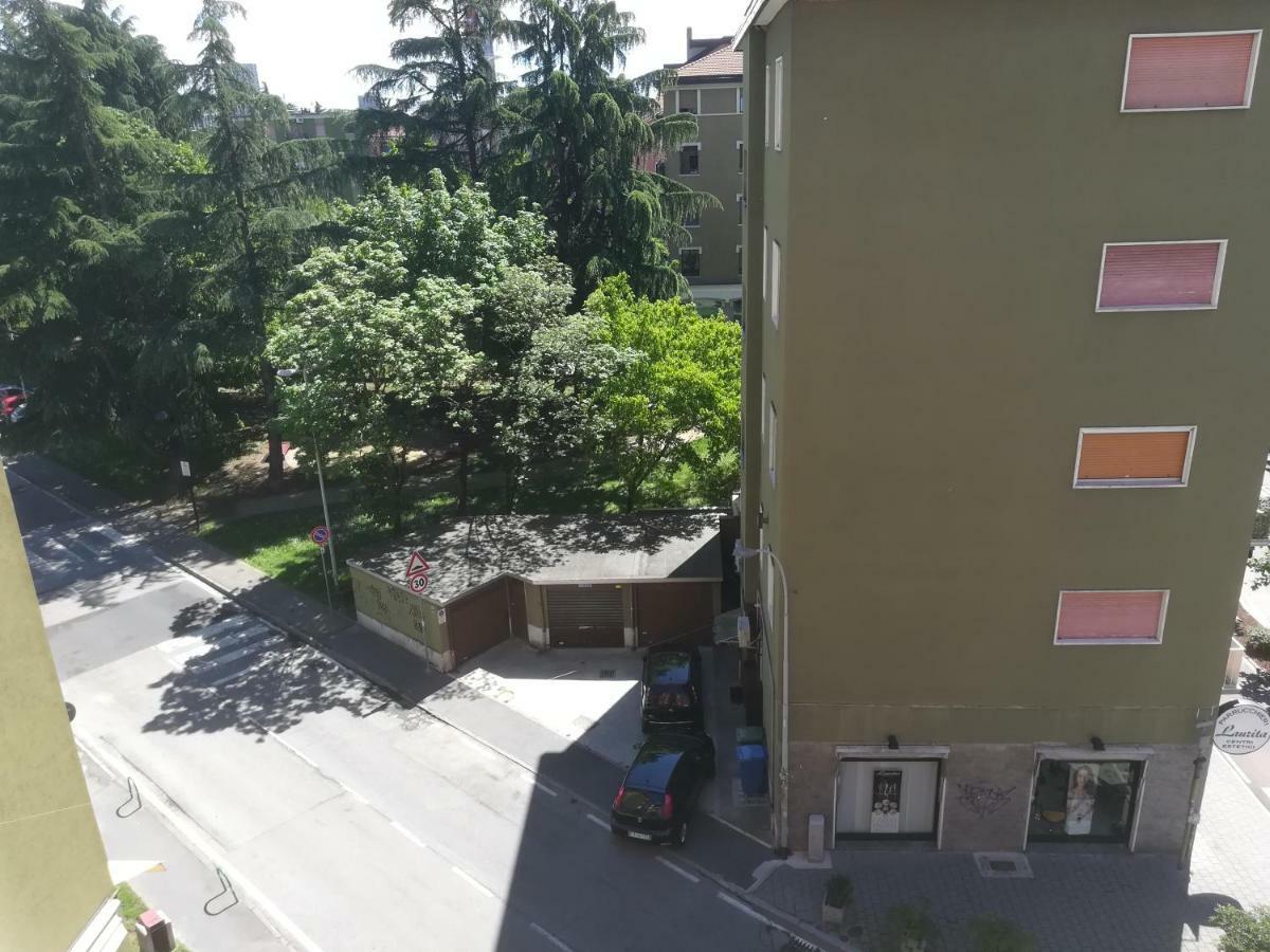 Buen Retiro Apartment เปโร ภายนอก รูปภาพ